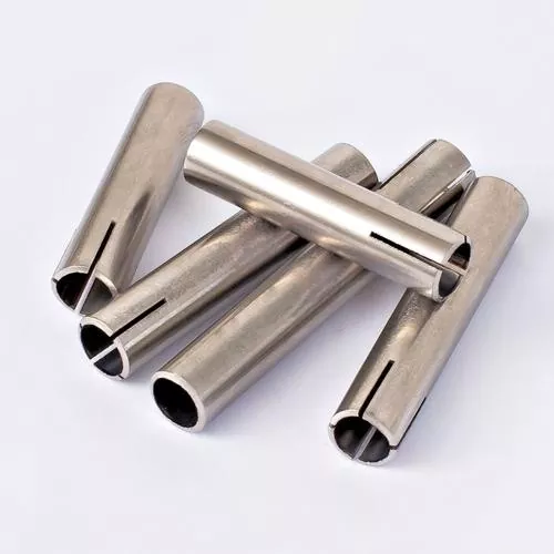 Hete expansieleiding